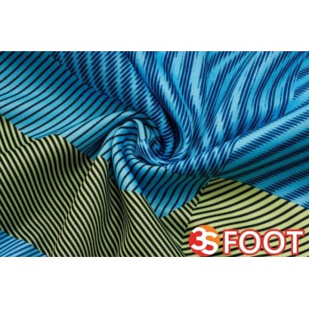 Ensemble Veste Survetement De Foot Real Madrid Bleu 2025/2026